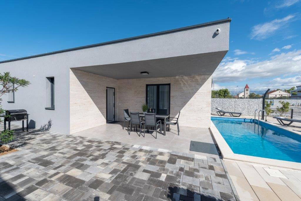 More Exclusive Villas And Spa Вир Екстериор снимка